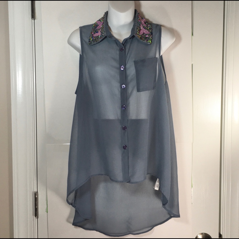 Forever 21 Sleeveless sheer Blouse Beaded Collar